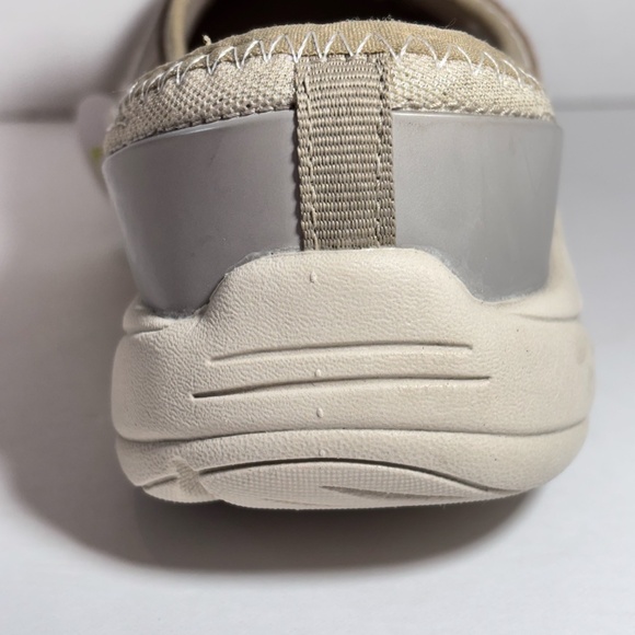 Easy Spirit e360 Women's Slip-on SZ 9.5 Cream Tan Gray Riptide Clogs NWT - Picture 5 of 9